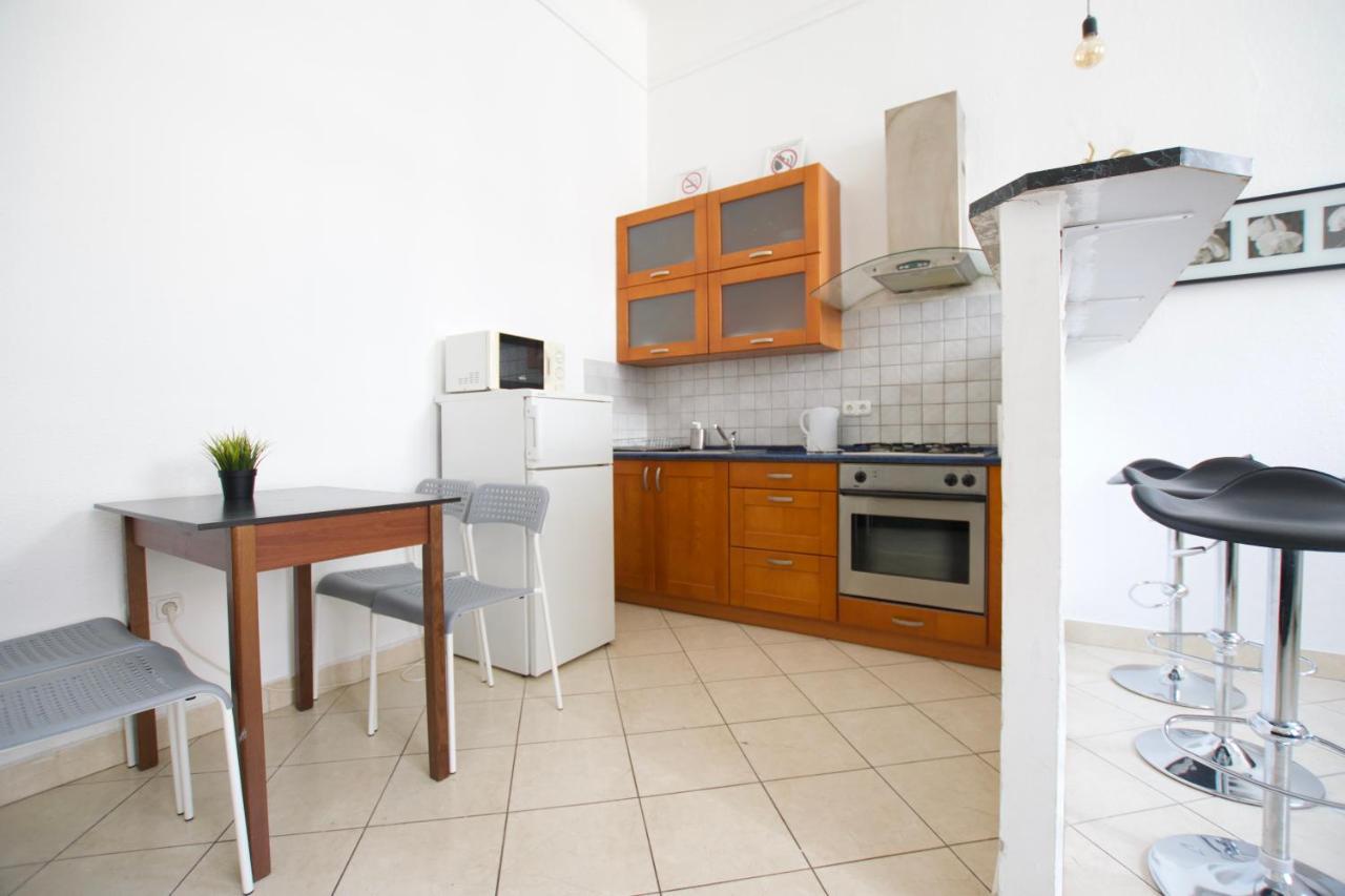 بودابست Budget Apartment By Hi5 - Center Of The Center المظهر الخارجي الصورة
